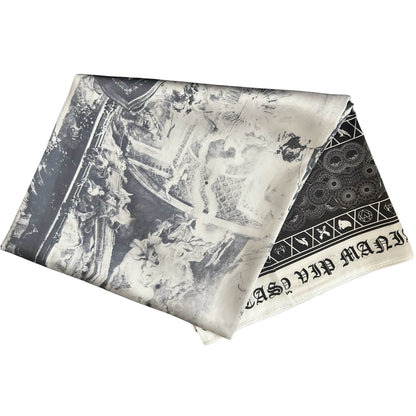 "Frozen Paisley" - Oversized Headscarf